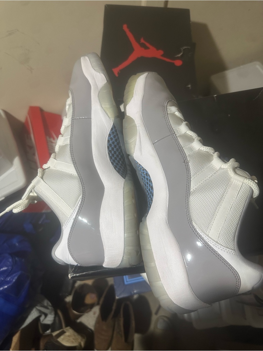 Jordan 11 Low - Picture 6 of 7